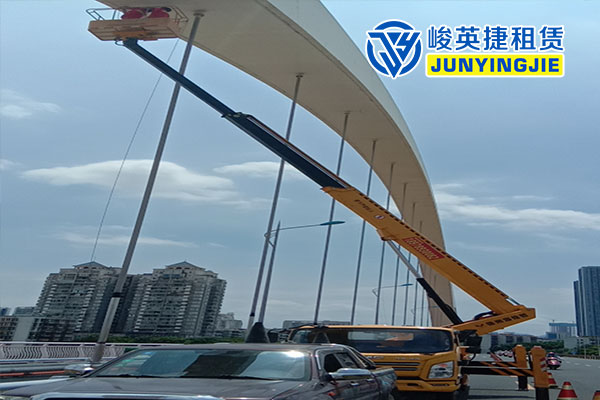 陆川柳州桥梁检测施工现场